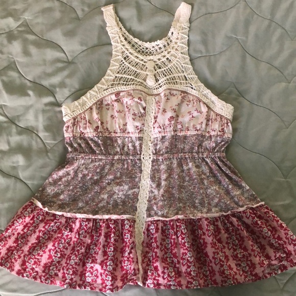 Free People Tops - Free people crocheted tank top